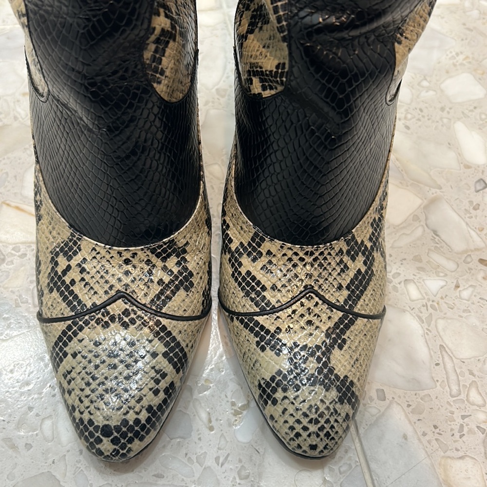 GUCCI python print leather boots - Picture 9 of 10